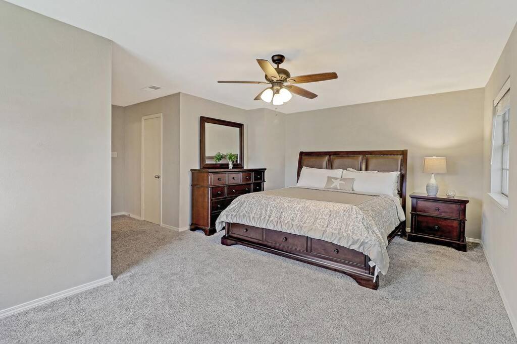 Cozy House Saginaw Tx 3Br 2Ba Sleeps 10 Just 12 Minutes Downtown Fort Worth Dış mekan fotoğraf